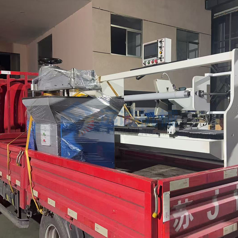 缝合机发往南通