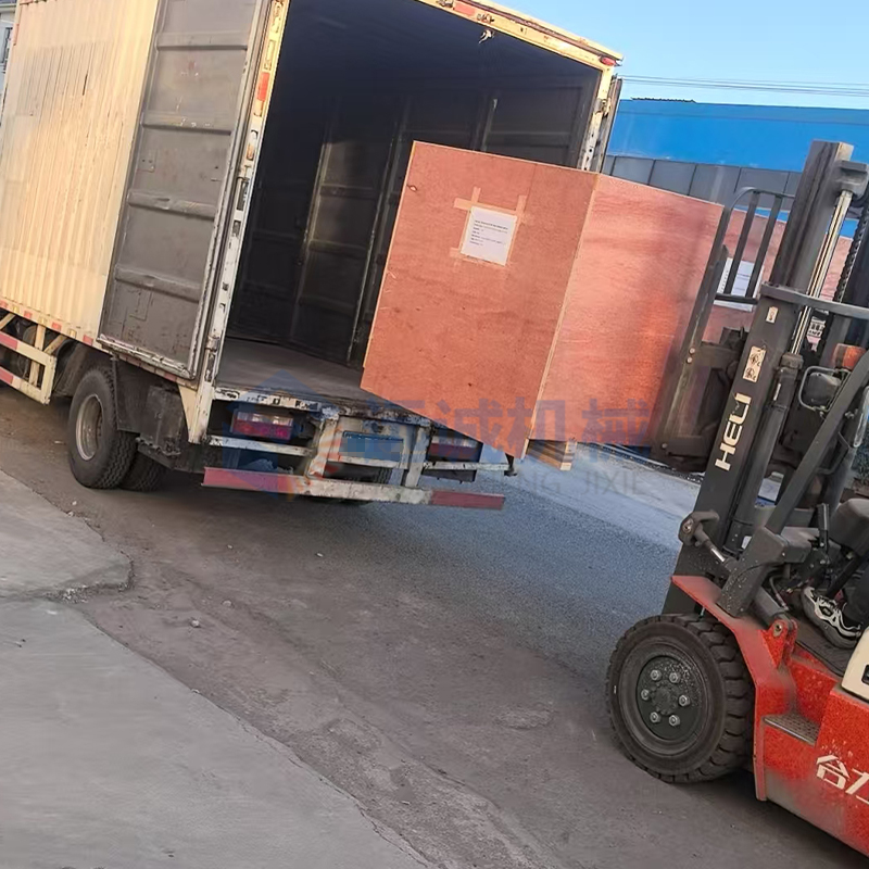 切条机装车发货现场