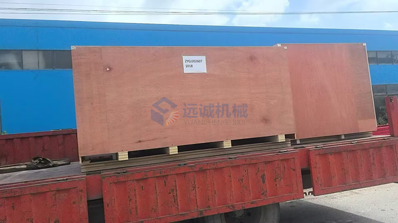 全自动切条机，缝合机出货/